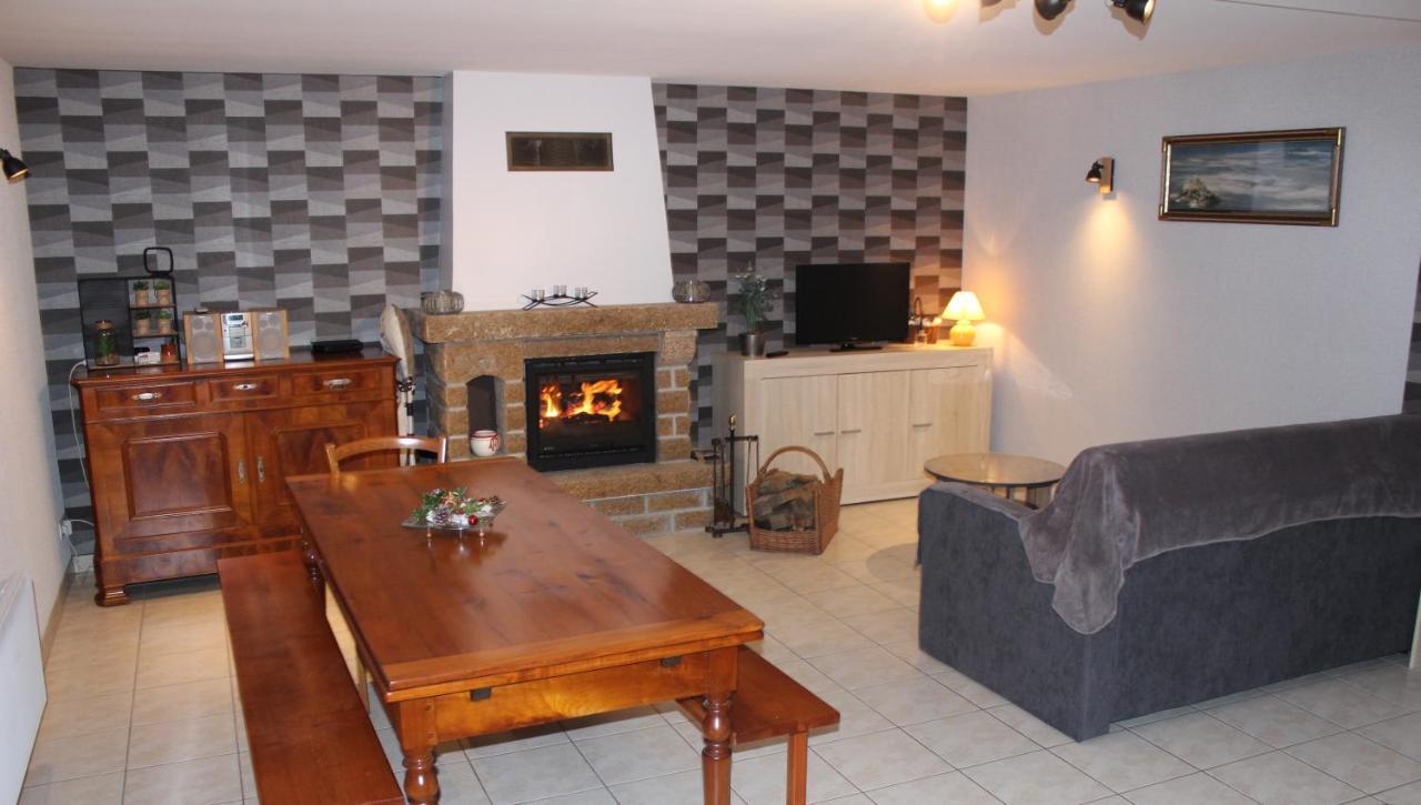 Gîte La Loussaudrie Pontmain Extérieur photo
